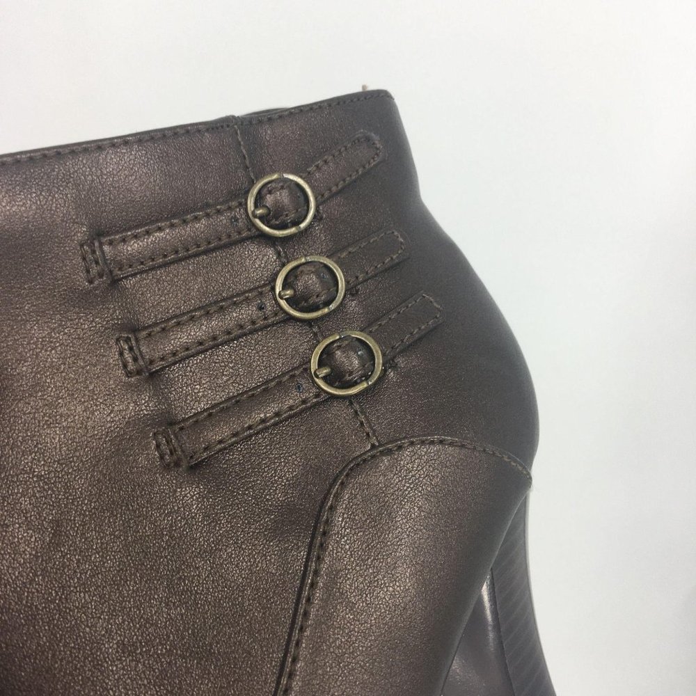 Predictions Bronze Steampunk Ankle Boot - Picture 6 of 11